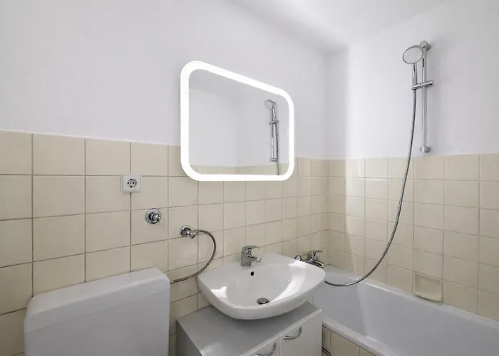 Daire Stilvolles Fuer Bis Zu 4 Gaeste - Kueche & Balkon
